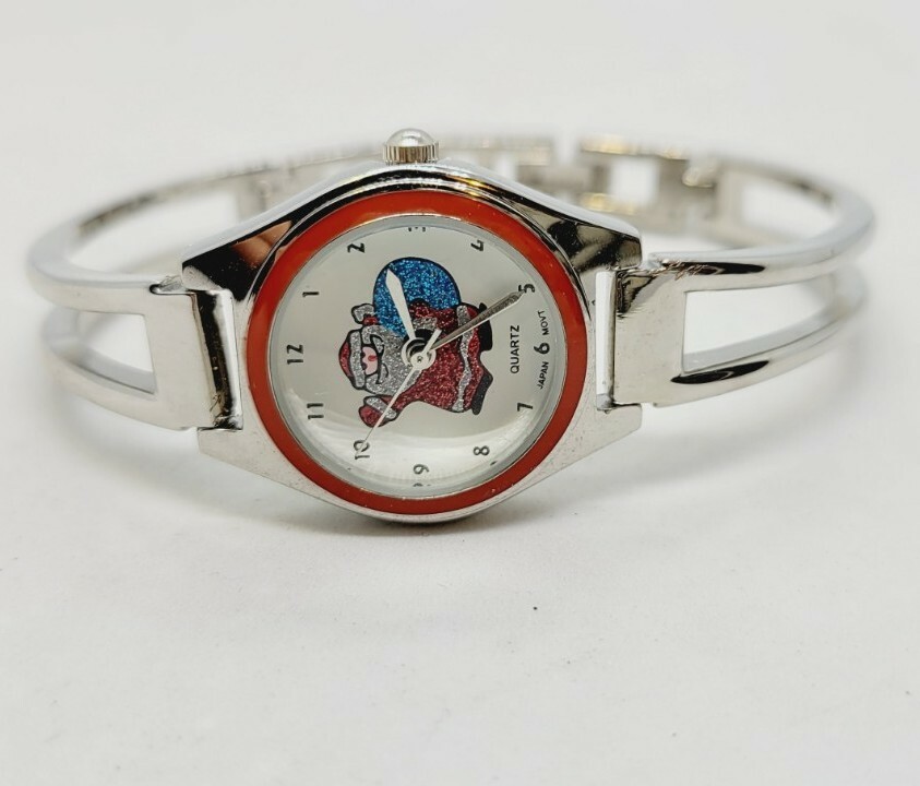 Santa Claus Watch CHRISTMAS HOLIDAY GIFT Watch Silver Tone New Battery
