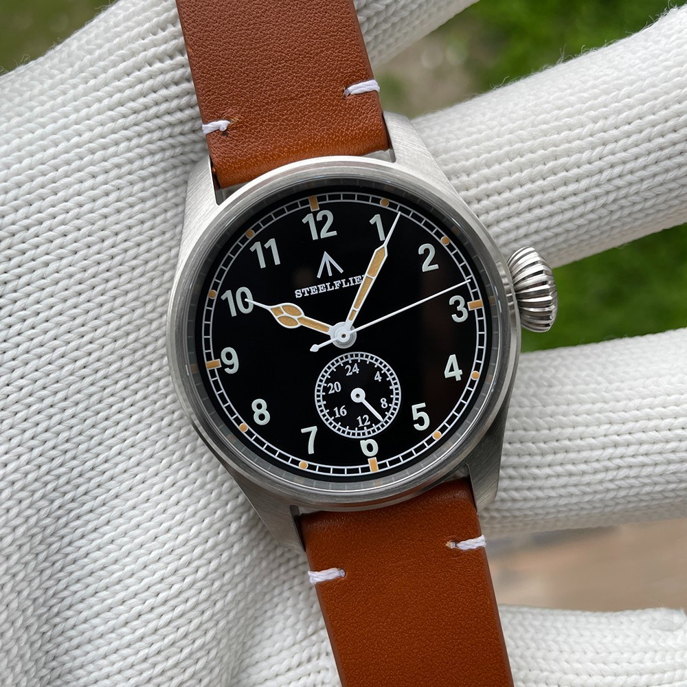 39MM STEELFLIER Pilot Quartz Men’s Watch Sapphire 200M Waterproof Leather NEW