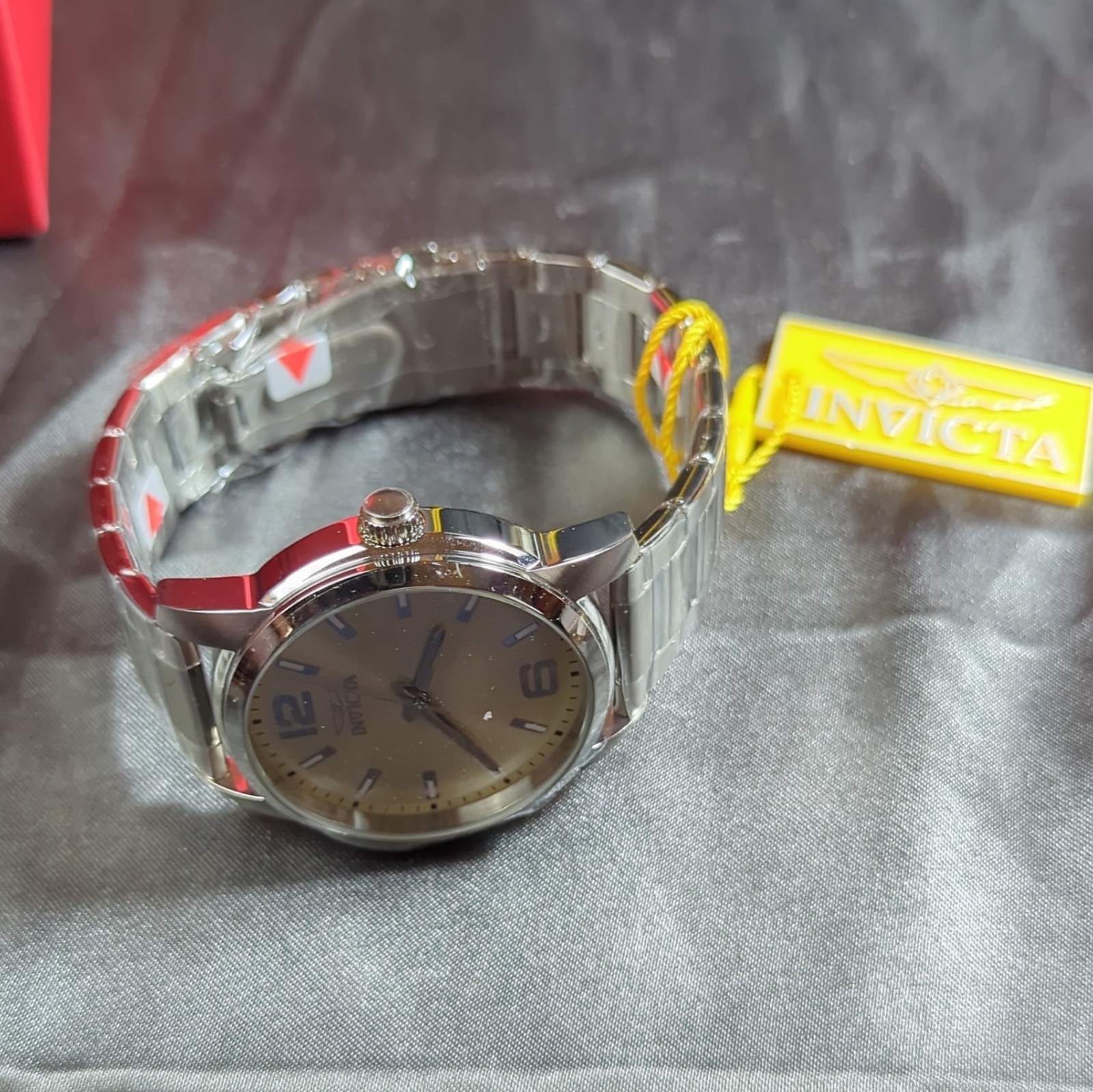 Invicta Men’s Celestial 48493 Quartz Wristwatch Stainless Steel 50m