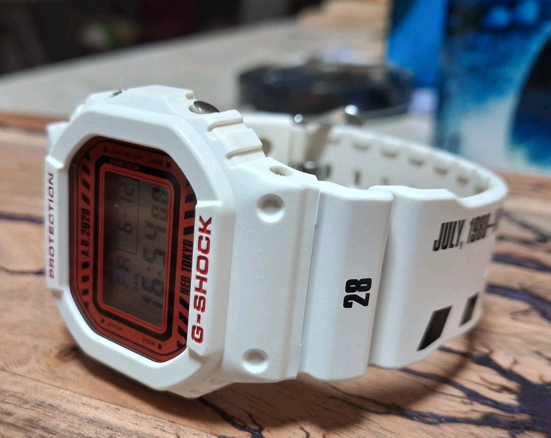 G-Shock AKIRA “Neo Tokyo” 2013 Limited Edition, DW-5600VT