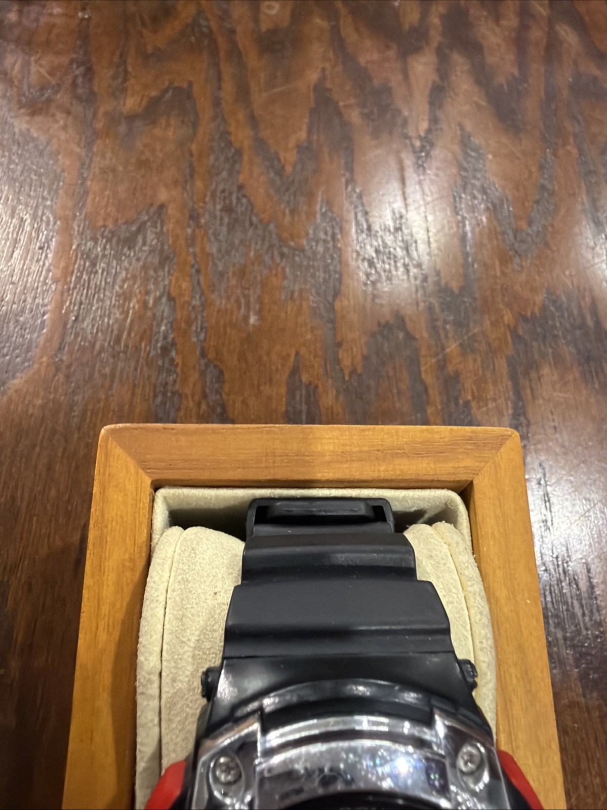 Sonata Sf Digital Watch Men’s Gray Red And Black alarm Chronograph