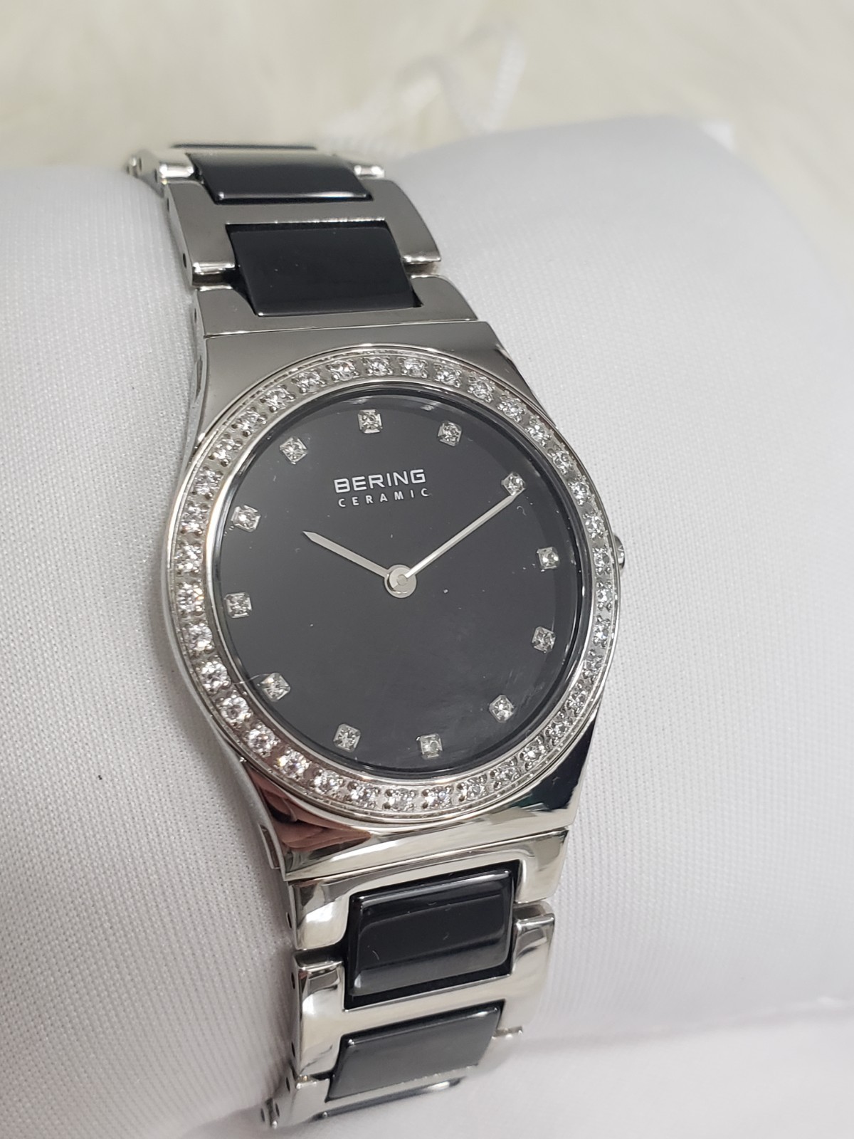 NEVER WORN Bering Black Dial SS Two-Tone Ceramic Quartz Ladies Watch 32430-742