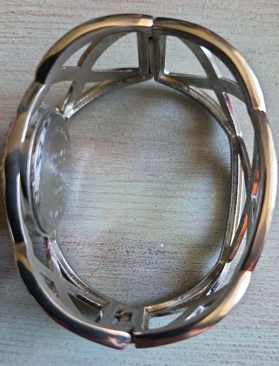 Silver Celtic Knot Studio Time Bangle Watch Crystal Rhinestone Bezel Case Used