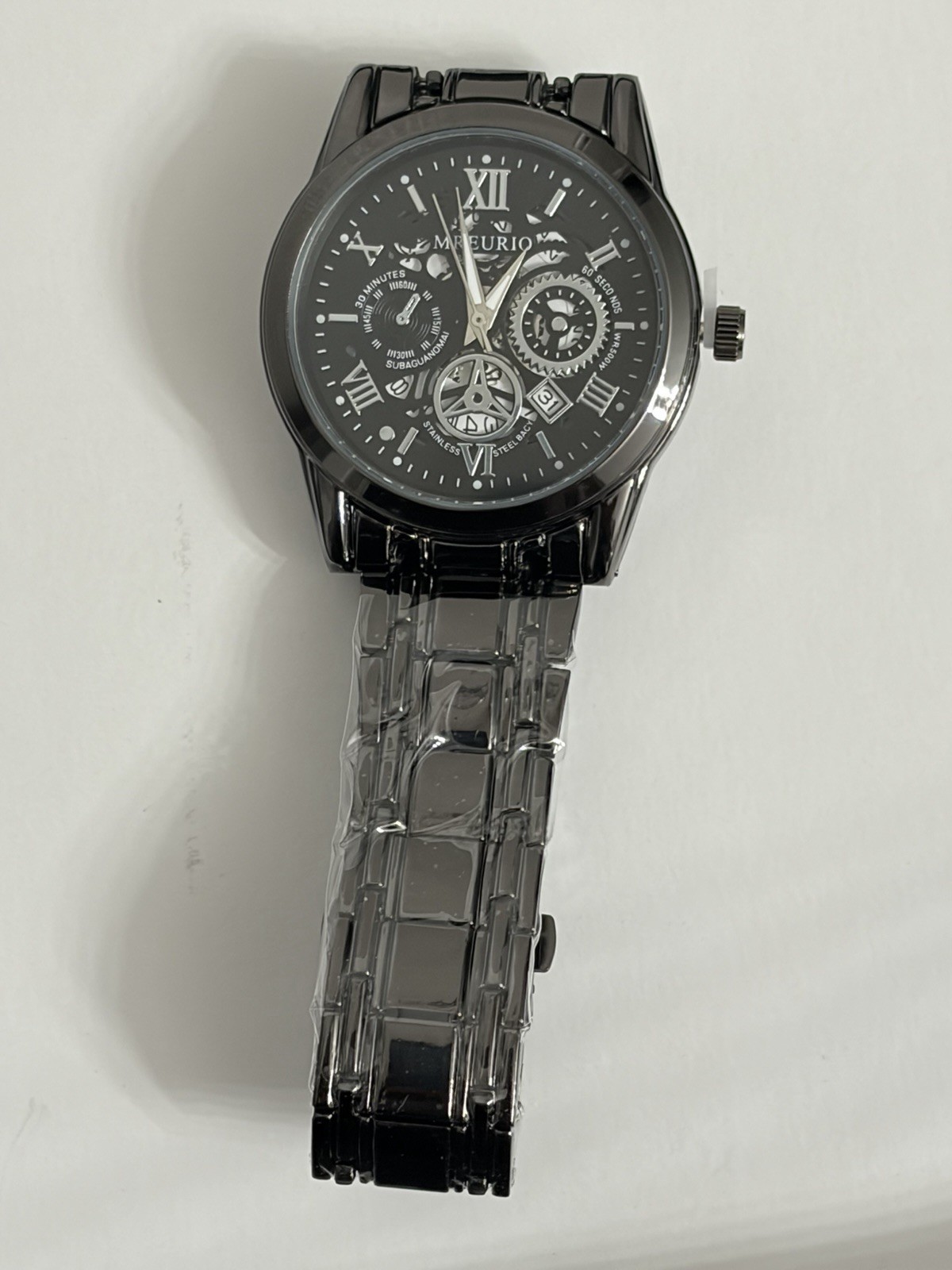 MREURIO Men’s Quartz Analog Wristwatch Black Dial Date Metal Bracelet 30m Box