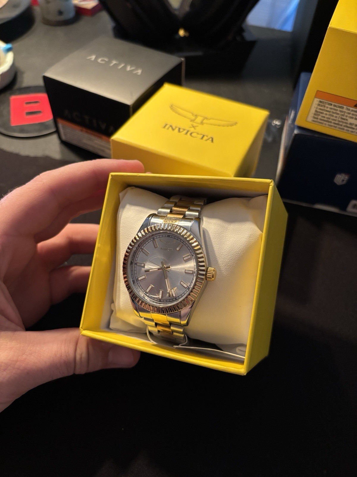 Invicta specialty 40mm gold , silver