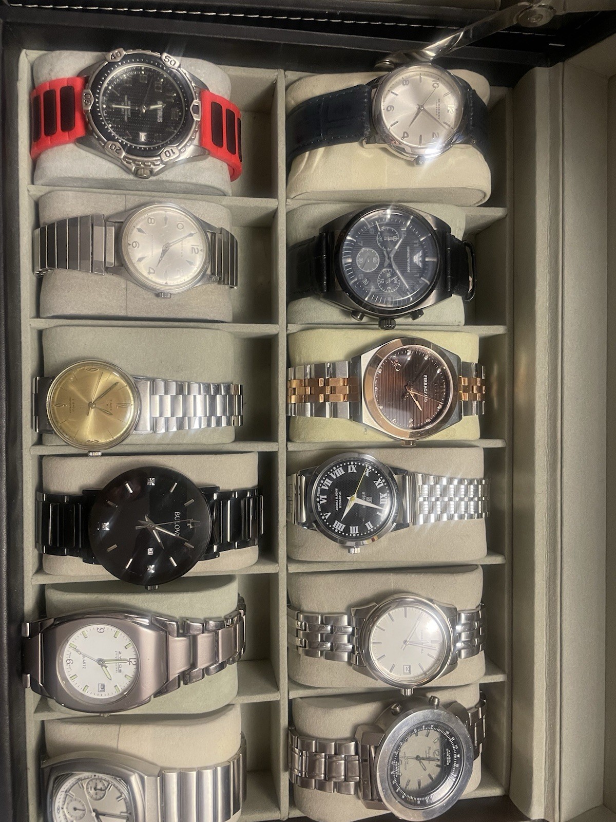 GUESS AND KENNETHCOLE watches for men used buy now
