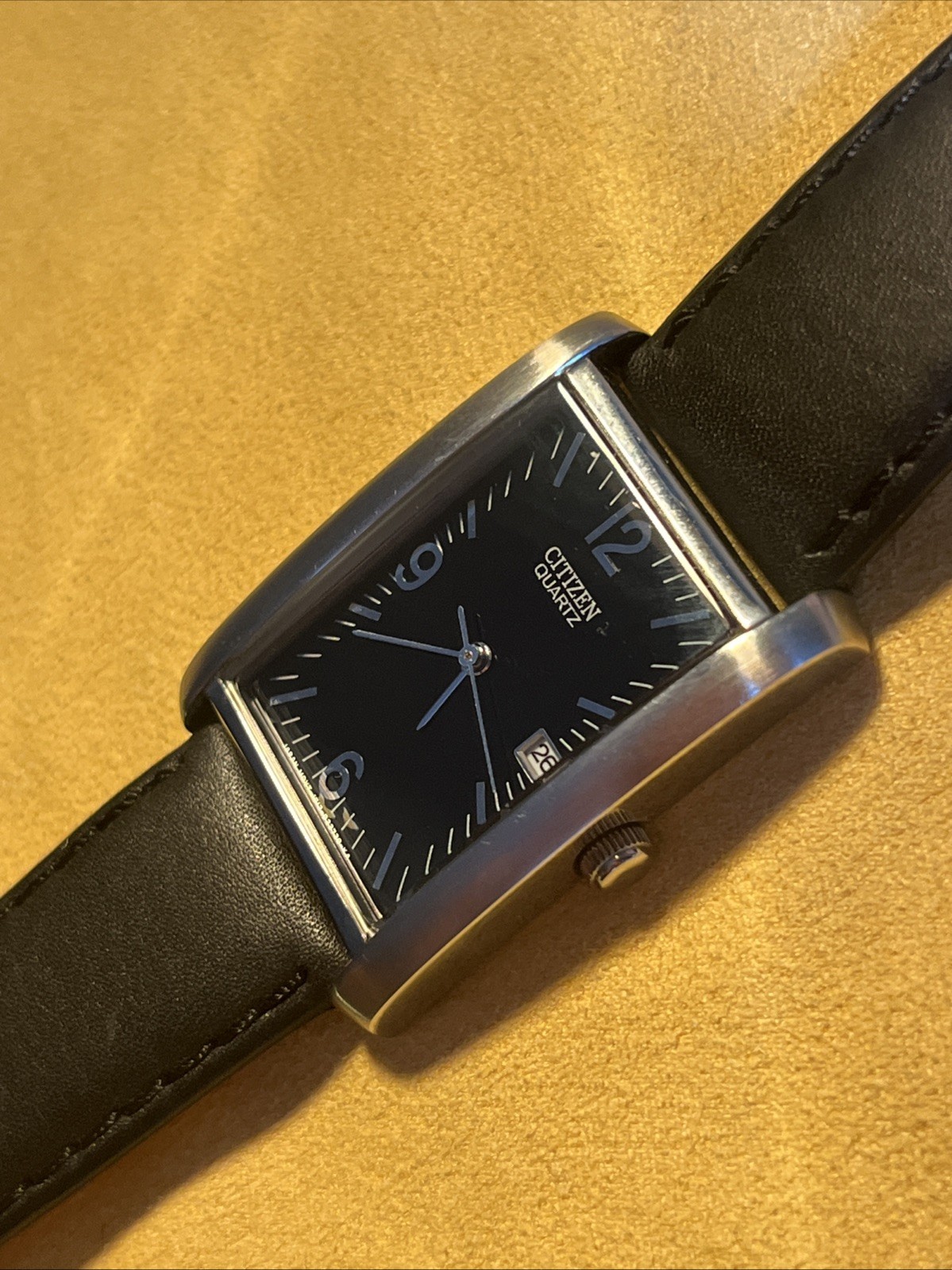Citizen Quartz Mens 27mm Black Dial Dress Tank Watch 1012 Great Condition