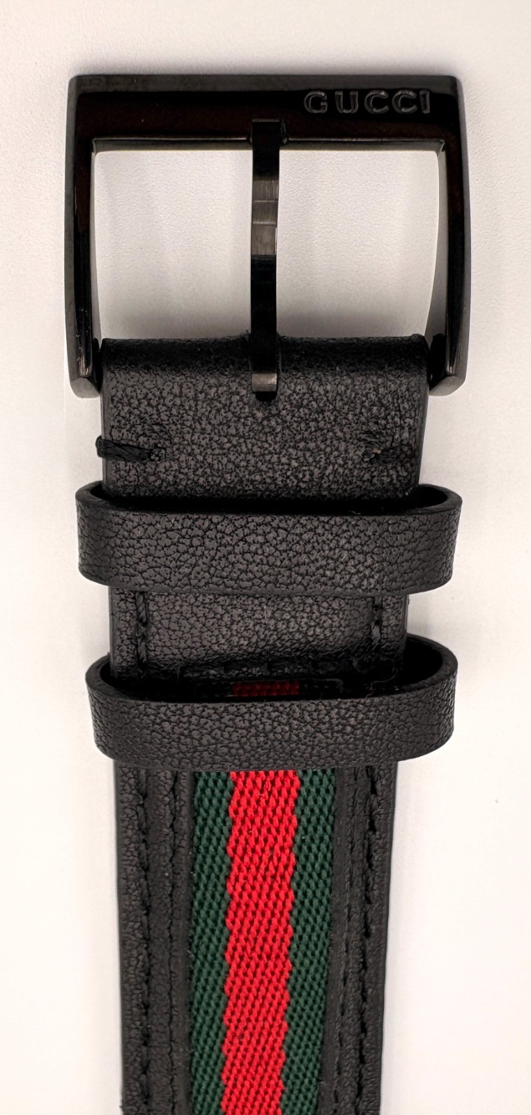 Gucci YA133206 Men’s Interlocking Black Leather Strap with Red and Green 42mm