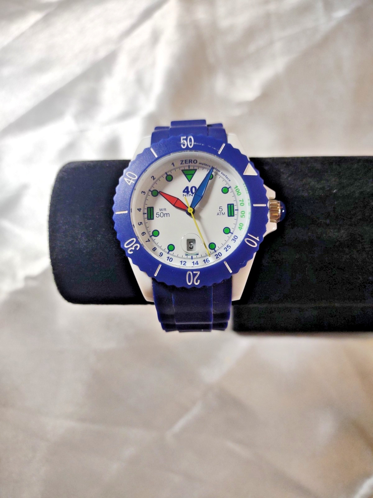40 Nine Quartz Movement Men’s Watch | Blue & White | WR 50m