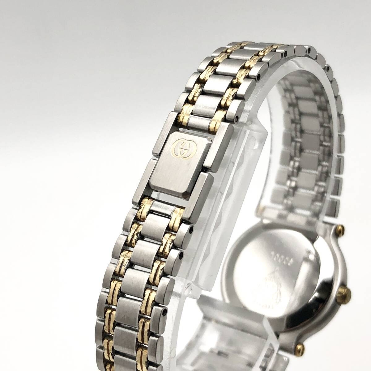 GUCCI Good condition Operational GUCCI(Gucci) 9000L ladies’ gold silver combo q
