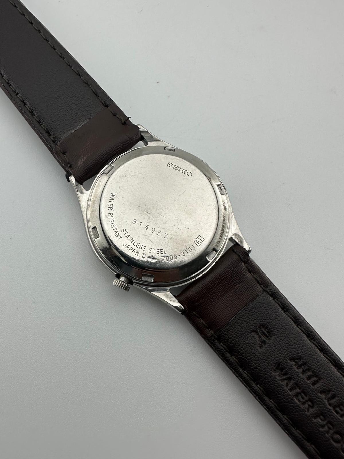Vintage Seiko 5 Automatic Authentic Japan Made Men’s Wrist Watch