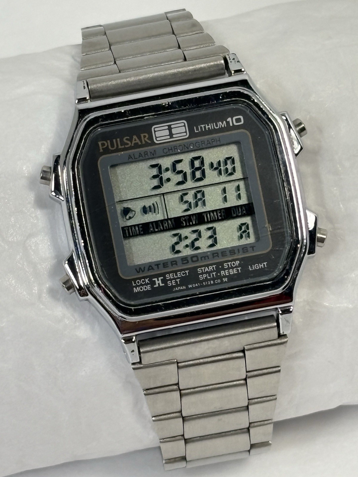 Vintage 1988 Pulsar W041-5120 Men’s LCD Digital Chronograph Multi-Function Watch