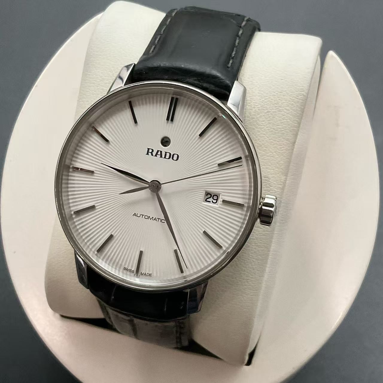 Rado Sliver Dial Centrix R22860015 Men’s Watch Automatic 37.7mm Date