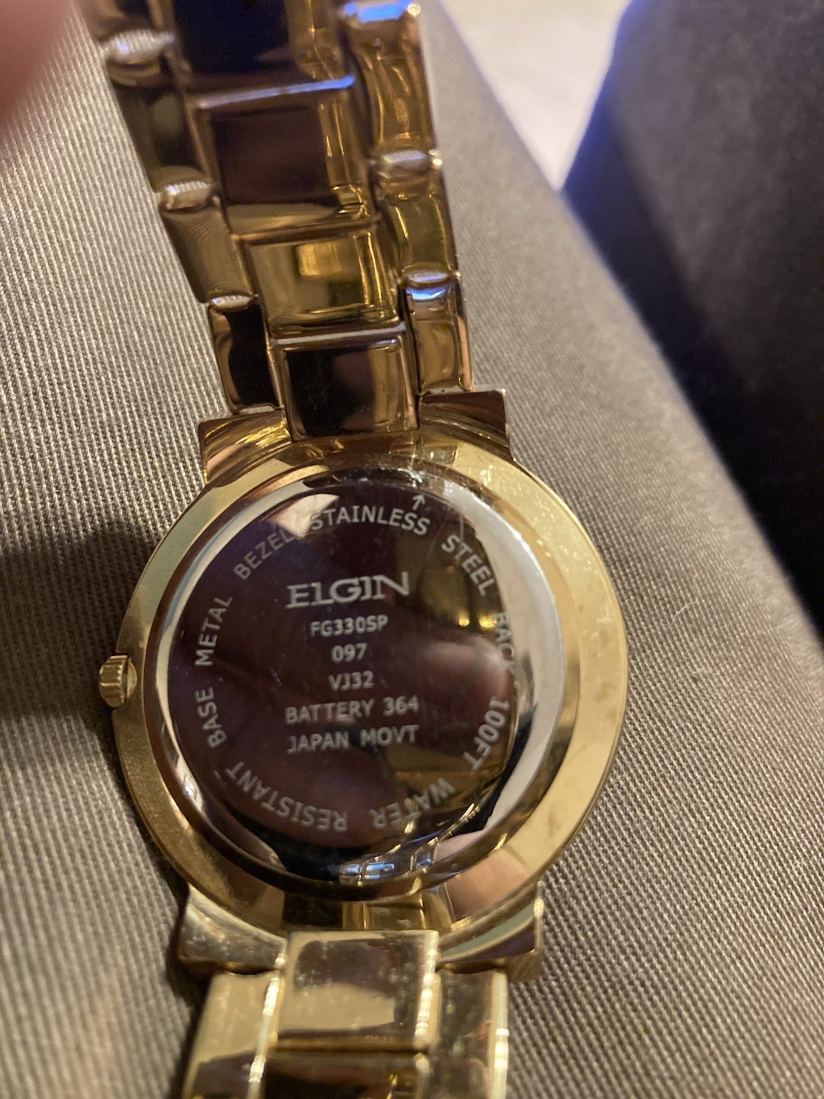 Elgin FG330SP Gold Tone Crystal Bezel Quartz Watch Men’s New Battery
