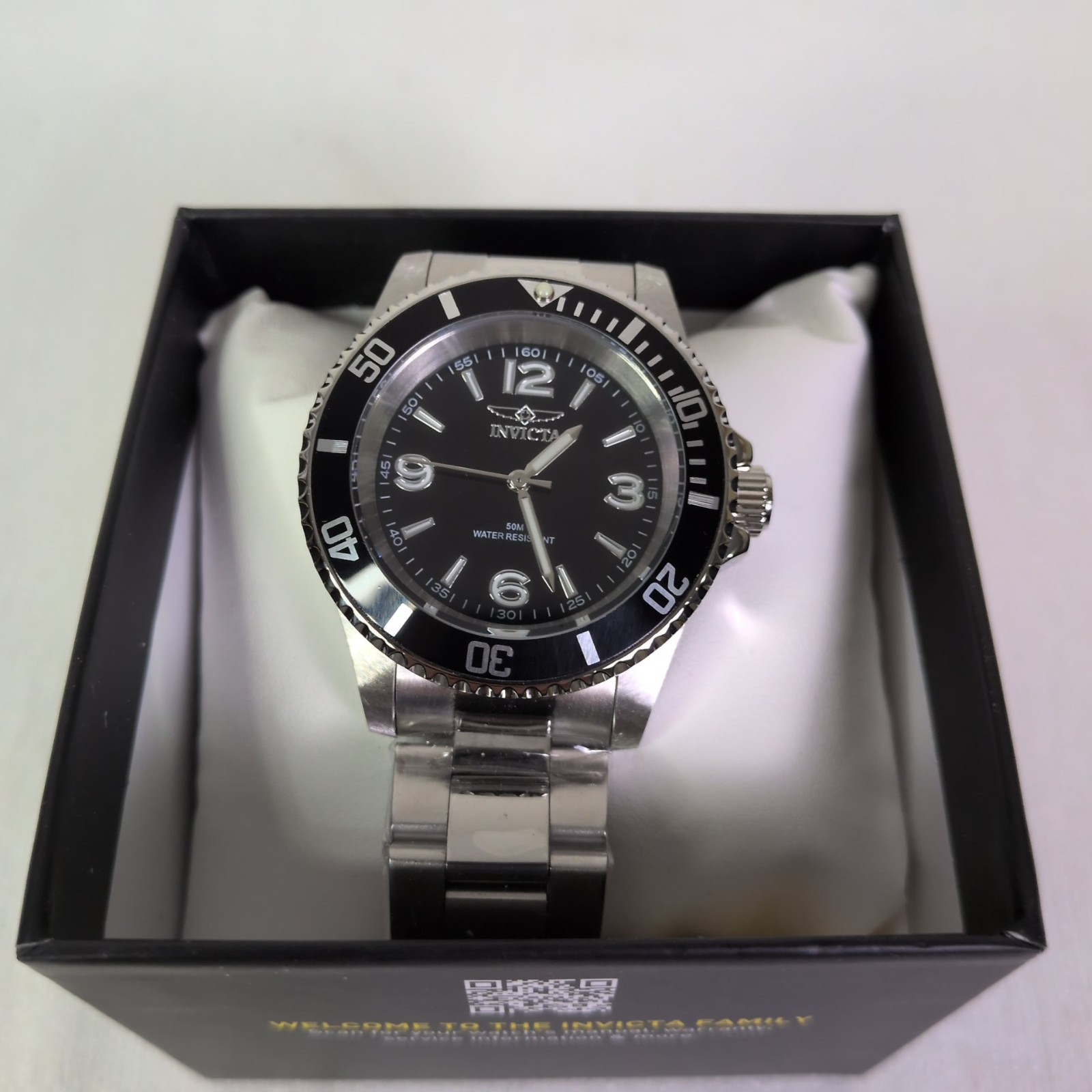 Invicta Specialty Rowan (Model 49335) – 40mm Men’s Watch w/ Black Dial – NEW