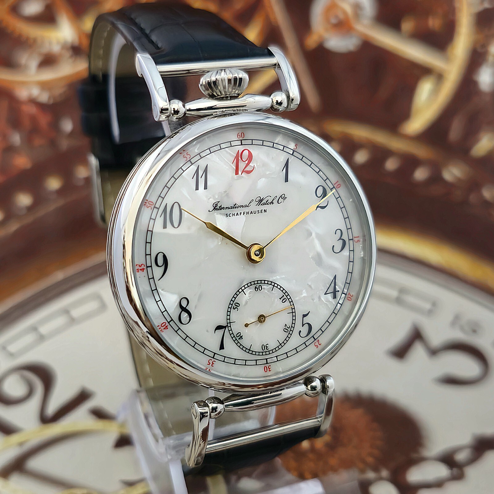 Watch USSR MARRIAGE 3602 Rare Dial Vintage mechanism MOLNIJA 18 Jewels