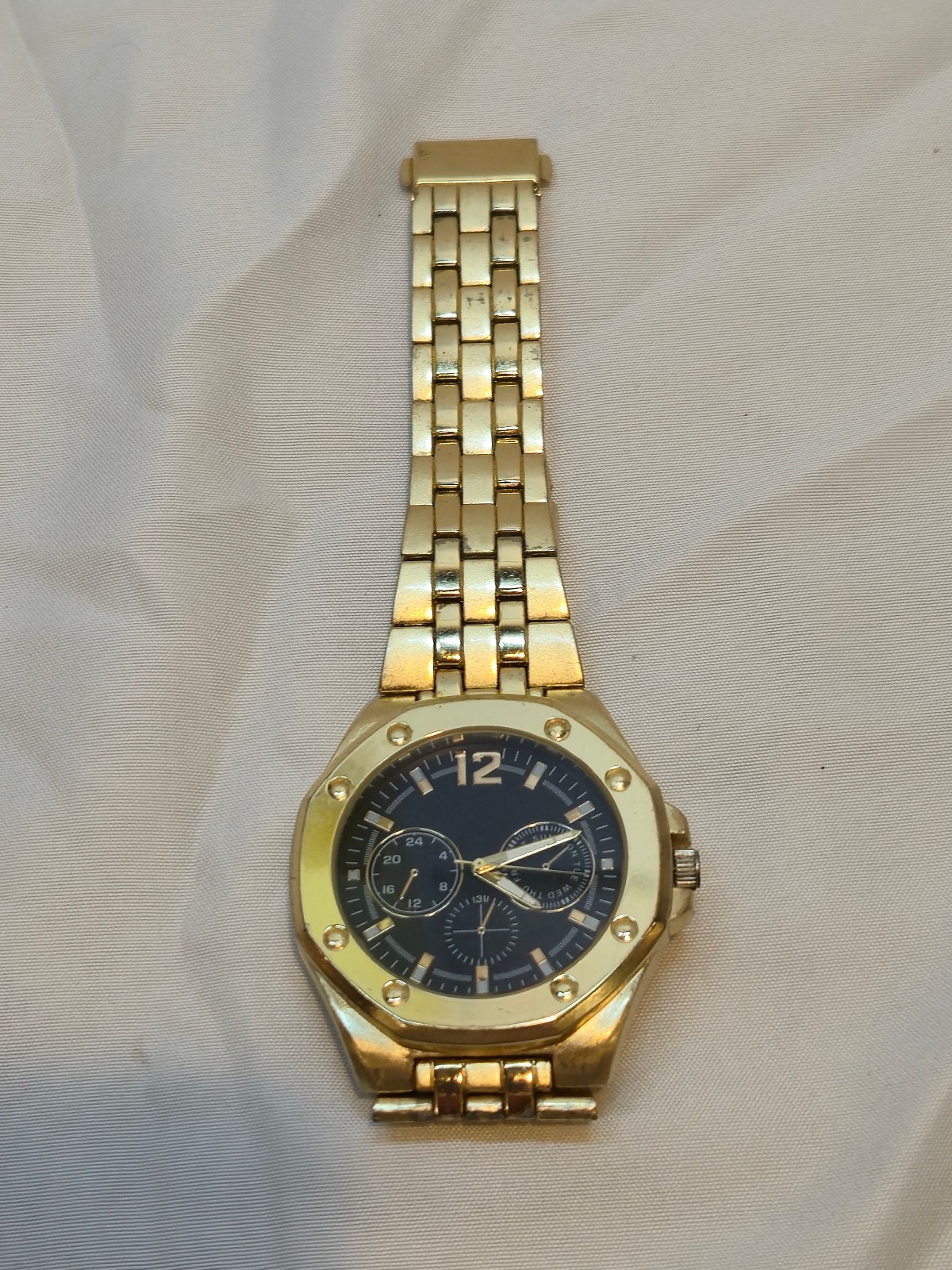 4 WATCHES: LA EXPRESS; SEIKO; ACCUTIME