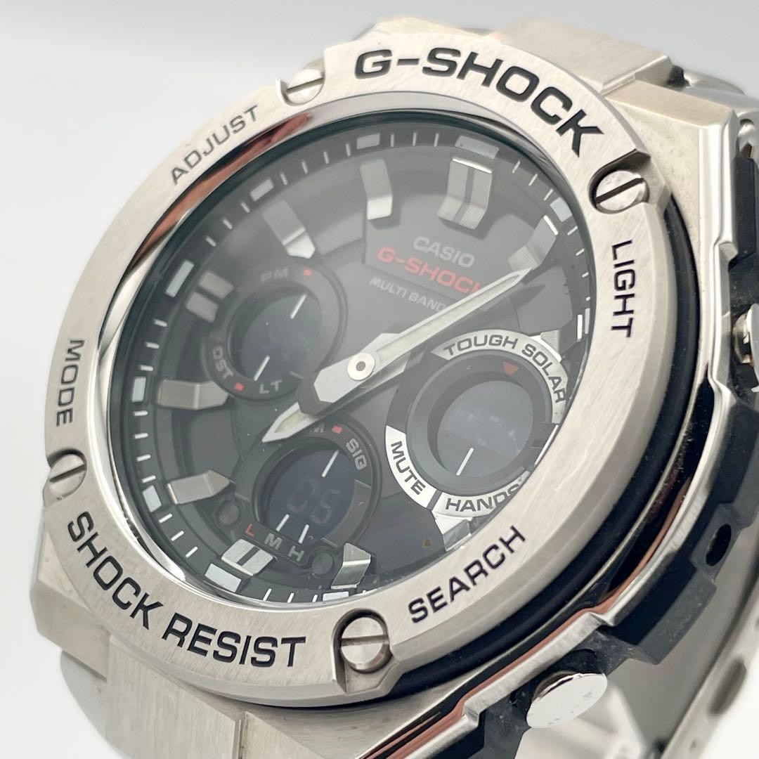 Condition G SHOCK Wristwatch Radio Solar GST W110D 1AJF