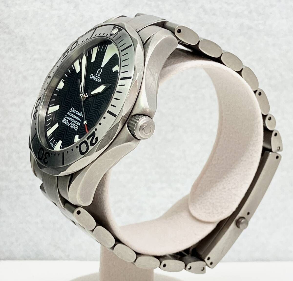 OMEGA Seamaster Diver 300M 2231.50 Titanium Black Dial Auto 41mm