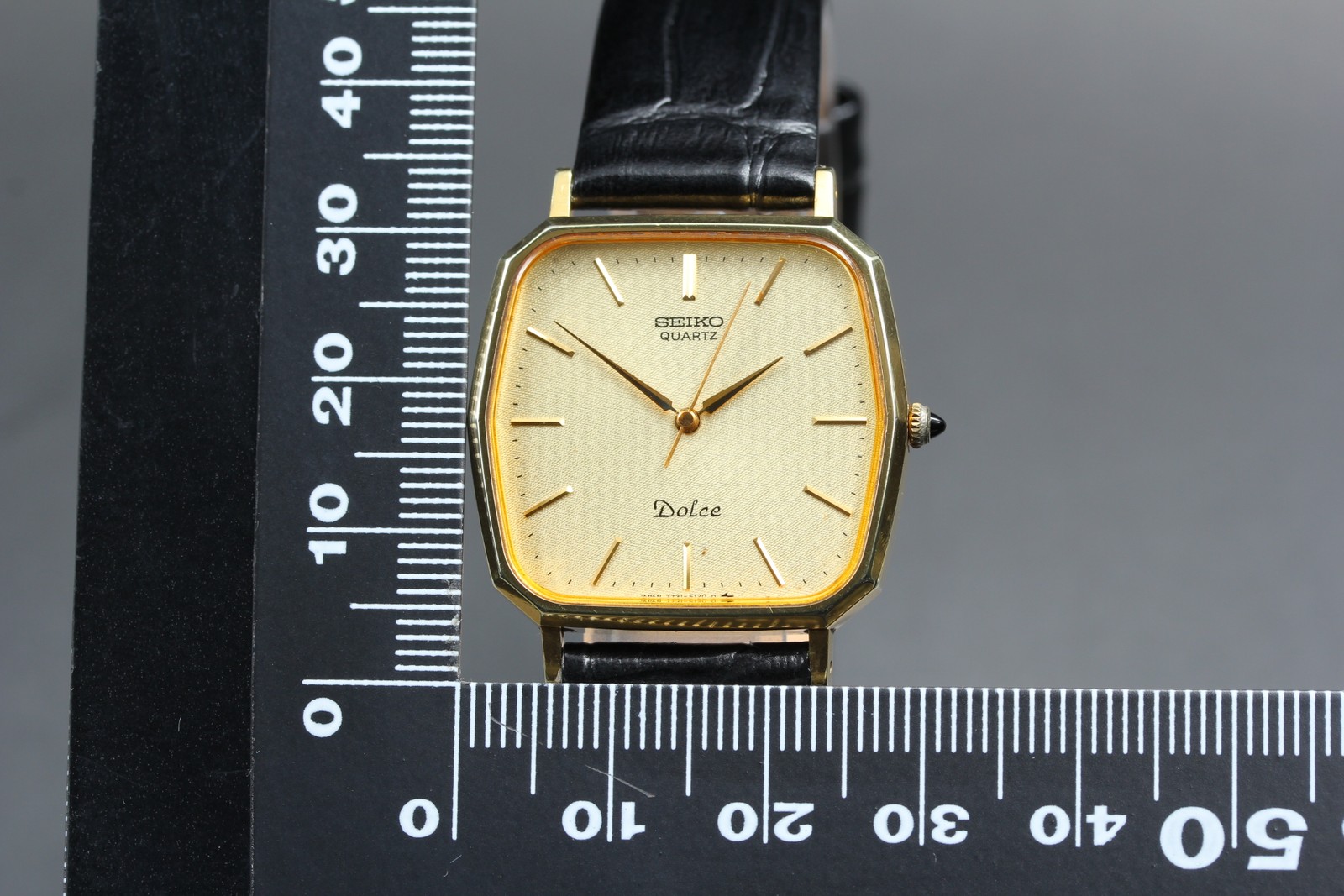 [ Near MINT ] SEIKO Dolce 7731-5120 28mm Gold Dial Quartz Men’s Watch From JAPAN
