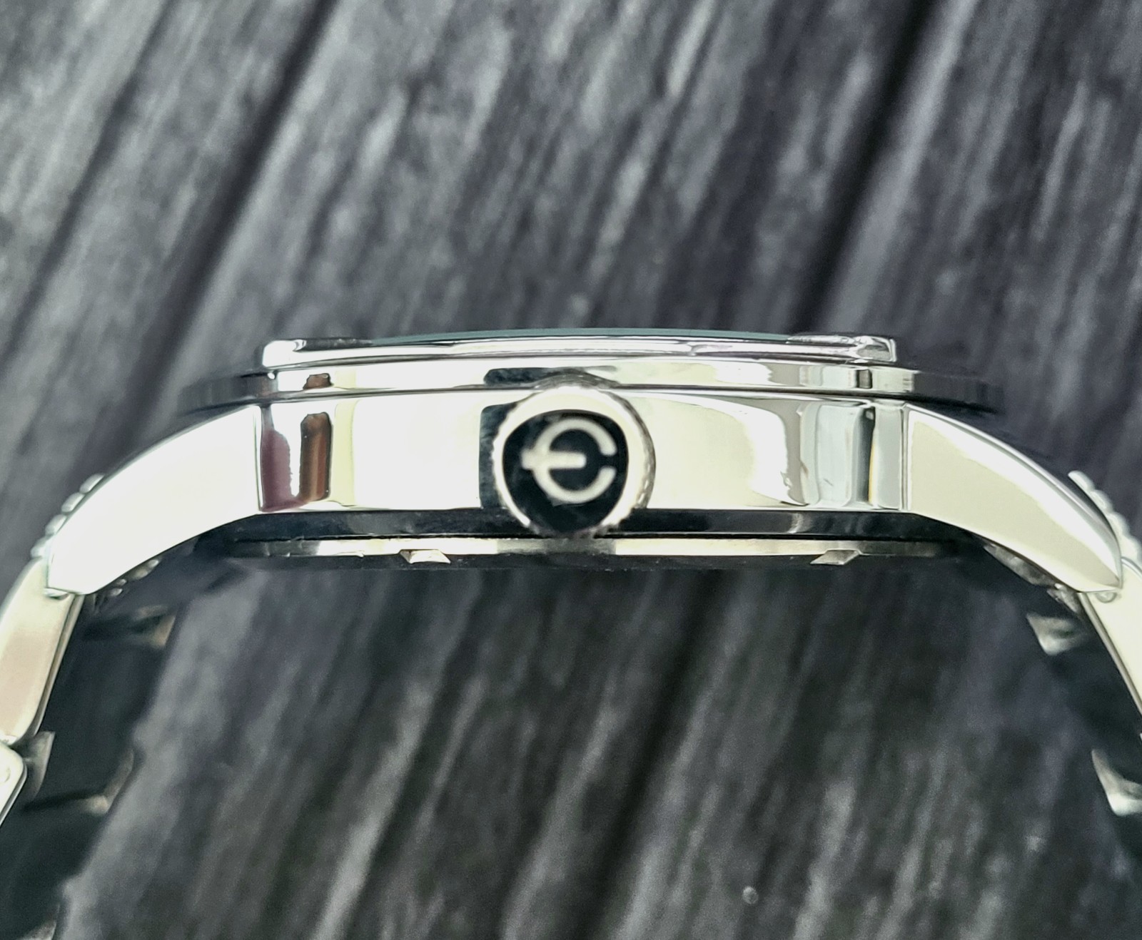 Rare Diamond Paved Bezel Mens Watch Elgin Authorized Dealer