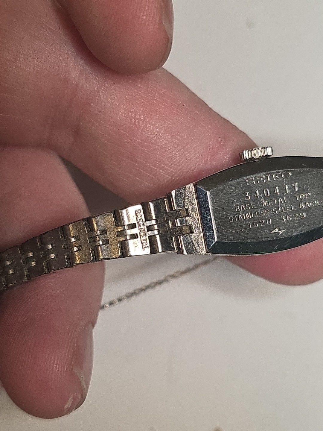 Seiko Blue Dial Mechanical Watch 14mm Case 6.75″ Band 1520-3629 Working Vtg