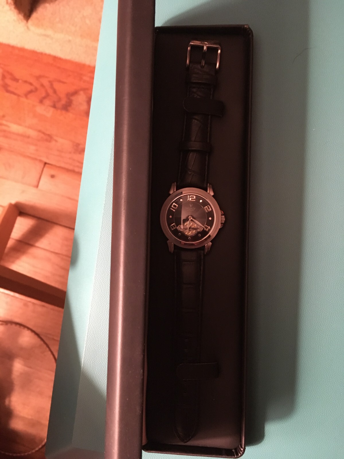Viceroy – Men’s Watch – # 49011 – Water Resistant to 30 meters – NEW