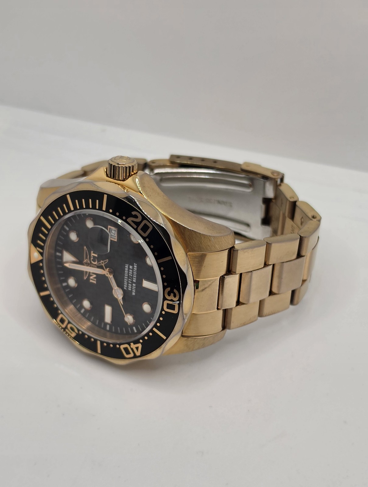Invicta Pro Diver 14541 Men’s 47mm Rose Gold Black Carbon Fiber Quartz Watch