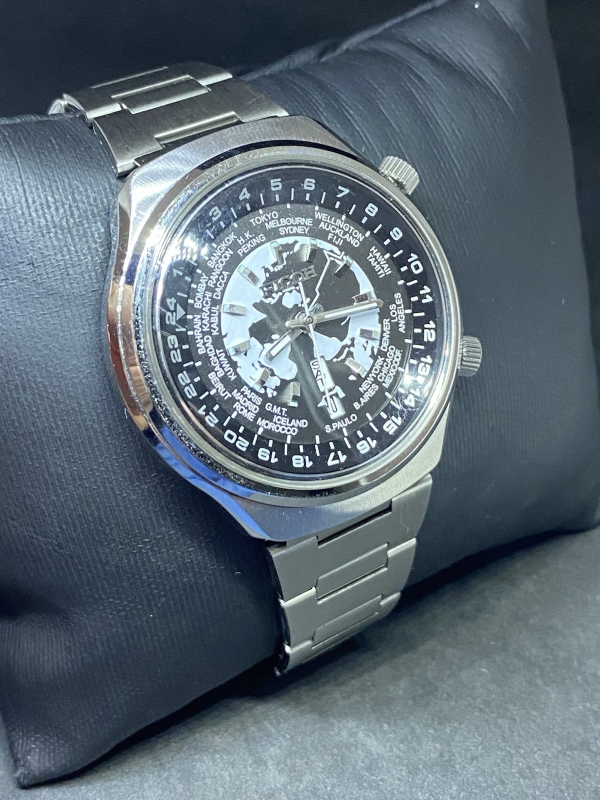 RICOH WORLD TIME AUTOMATIC DAY&DATE MEN’S WATCH 21 JEWELS