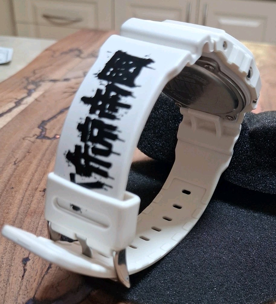 G-Shock AKIRA “Neo Tokyo” 2013 Limited Edition, DW-5600VT