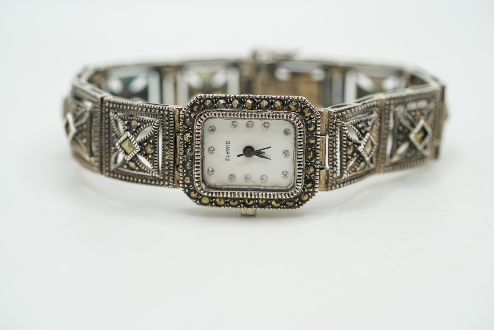 Sterling Silver Marcasite Woman’s Wrist Watch Excellent Condition 7″ JB48