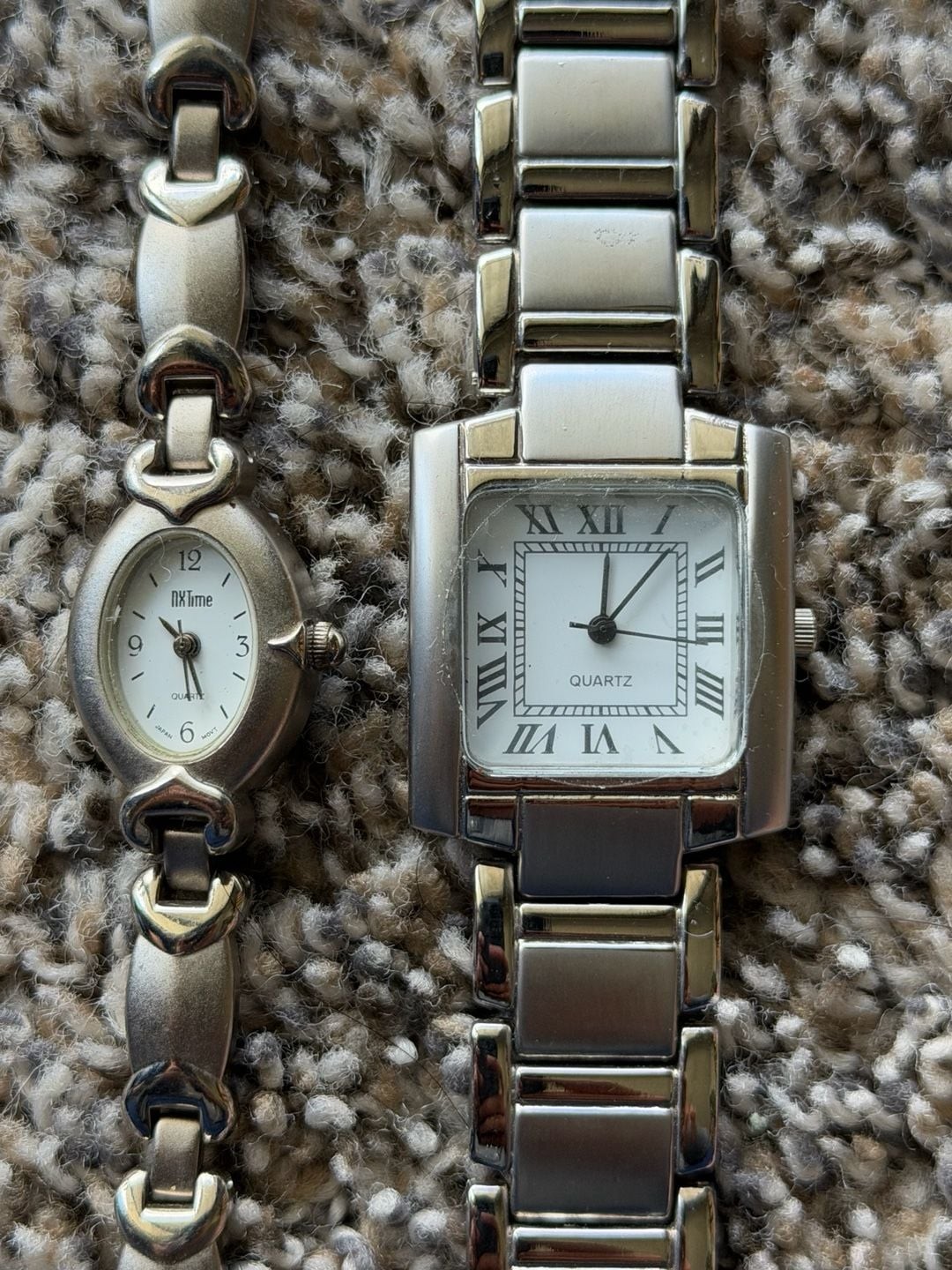 Lot of 2 Women’s Quartz Wristwatches NXTime and Unbranded Silver Tone