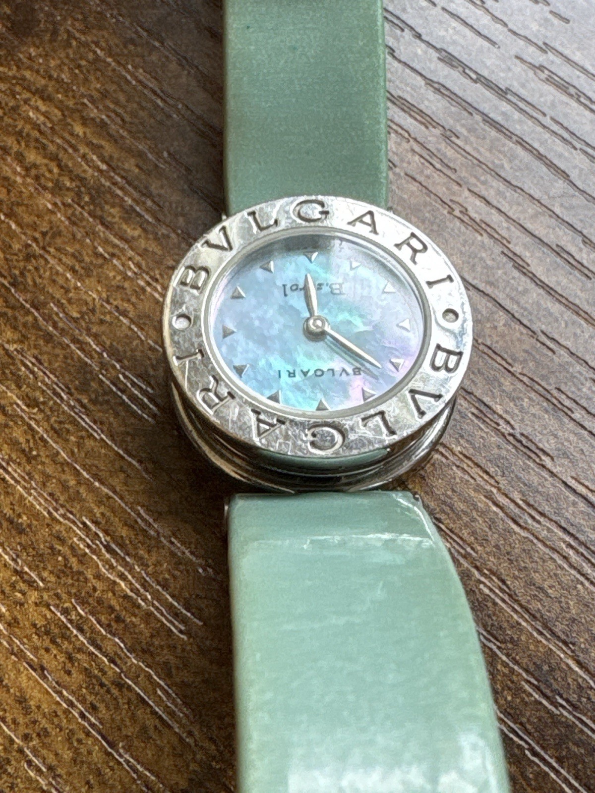 BVLGARI B.zero1 BZ22S 22mm Turquoise/Blue Mother If Pearl Dial Women’s Qz Watch