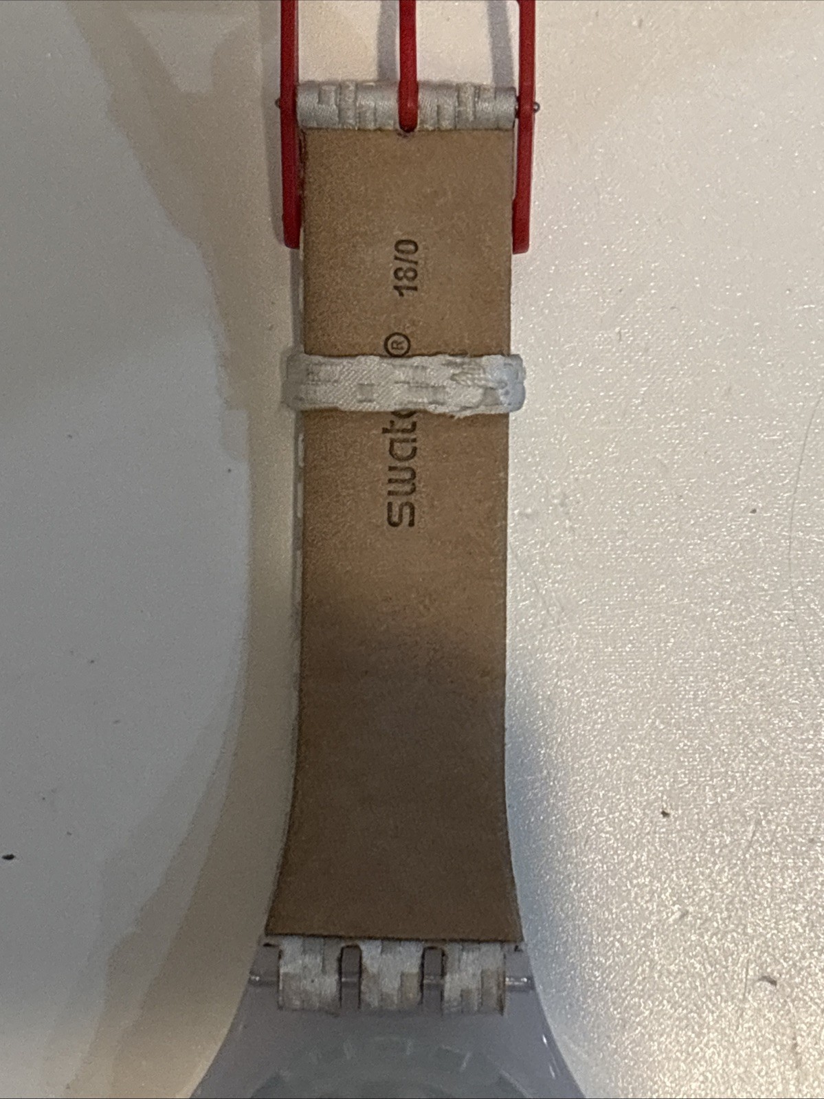 Swatch Watch Flying Carpet SUOW109 Mint Condition 41mm 2014 Working New Battery