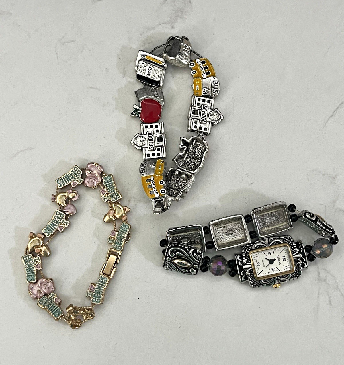 Geneva Women’s Vintage Quartz Analog Bracelet Watch White Dial with 2 bracelets