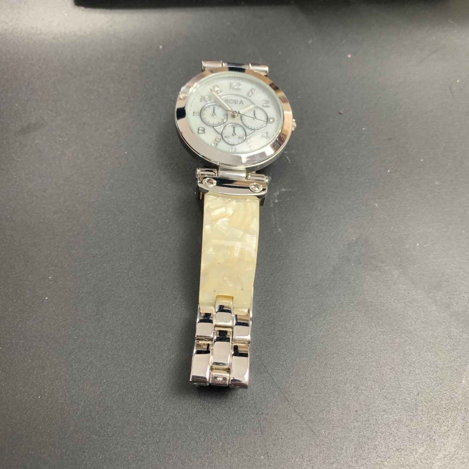 Bora Womens Silver Tone Watch White Dial Crystal Markers Cream Marbled Band