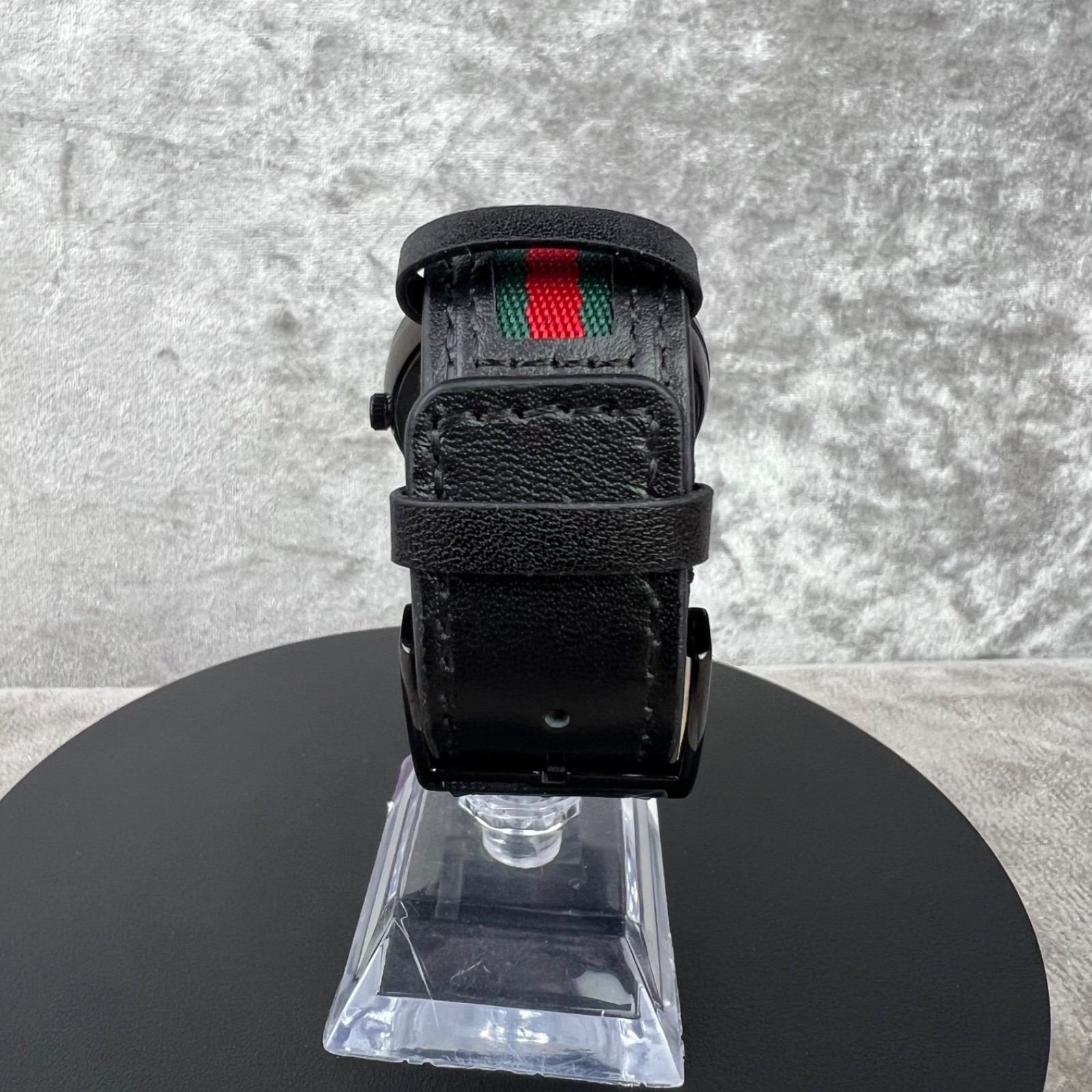 Gucci Interlocking Leather Nylon Strap Green Red Black Mens Watch – YA133206