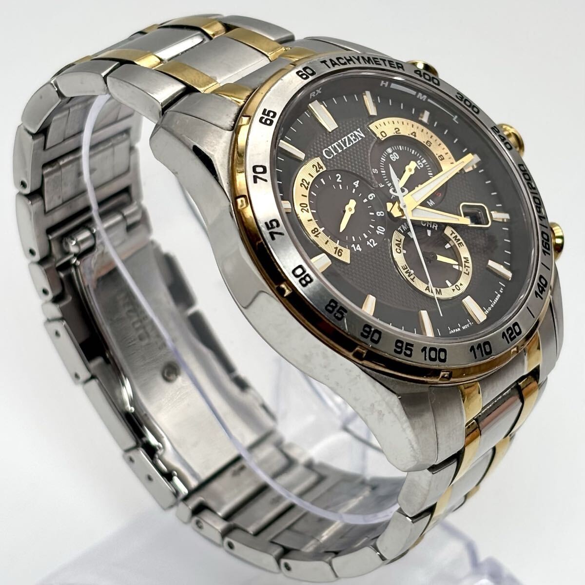Multifunctional Citizen Eco Drive solar radio chronograph combination color E610