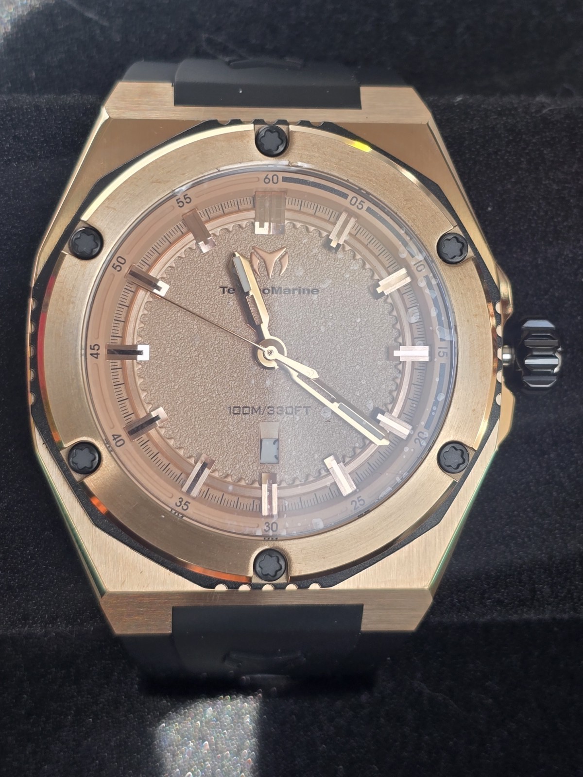 Technomarine Men’s Watch Coral Legacy Quartz Rose Gold Dial Strap Date TM-416065