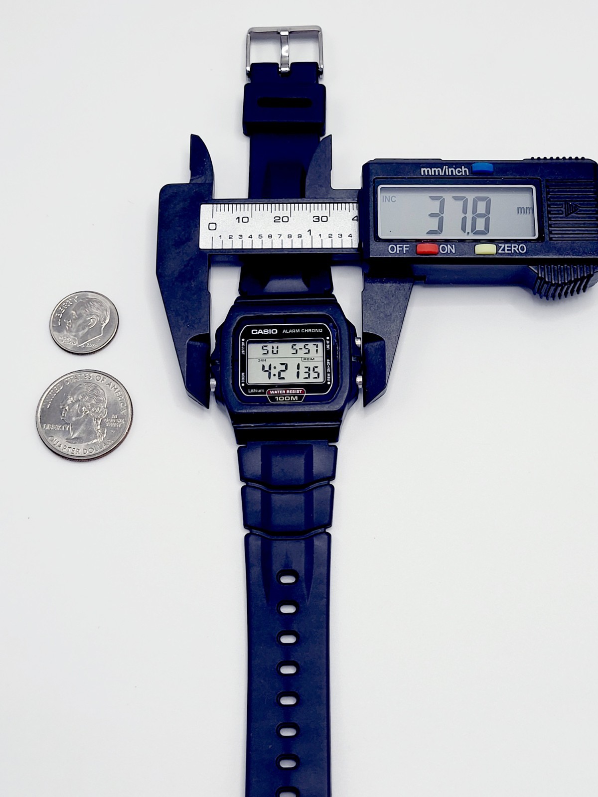 Casio 549 W-720 1980’s Quartz Alarm Chrono Digital Vintage Men’s Watch New Batt