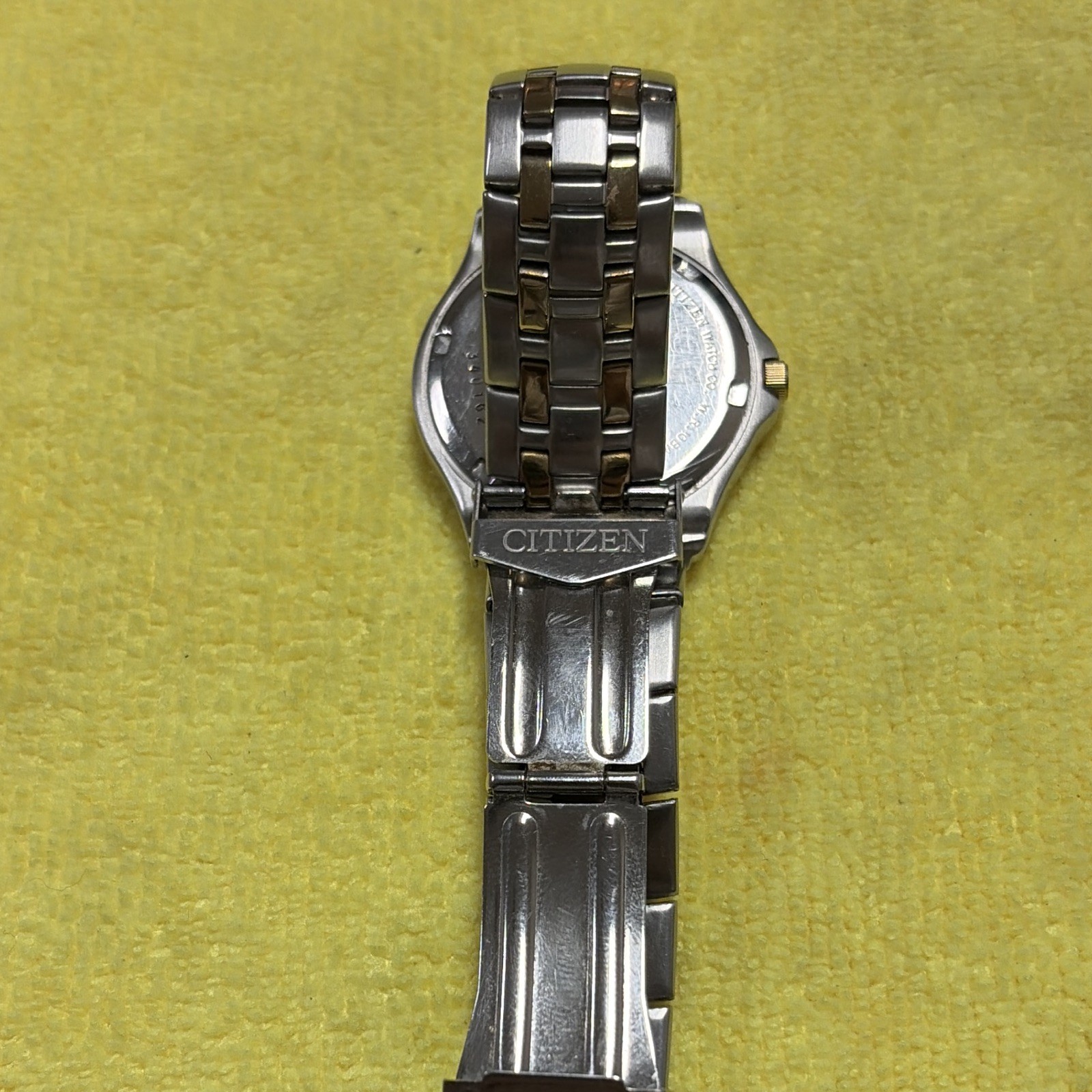 Citizen Quartz Day/Date WR 100m Two-Tone Silver Sunburst Dial 34mm Bracelet