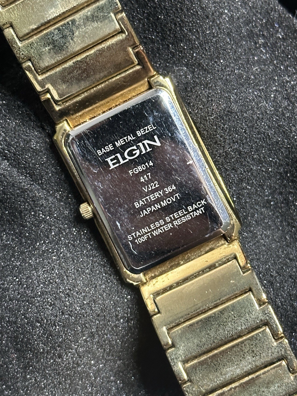 Elgin FG8014 Men’s Quartz Rectangle Watch Black Dial Date Diamond Gold Bracelet