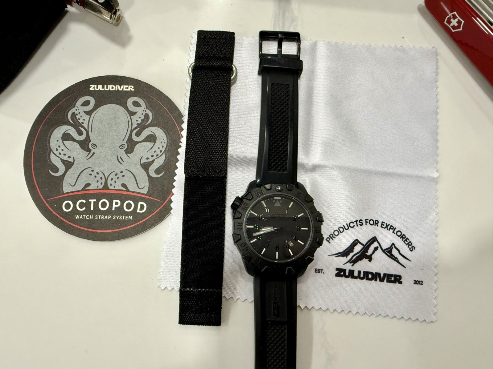 Isobrite Squadron MilSpec Zuludiver Auto Stealth Forged Carbon ISO1100 T100 45MM