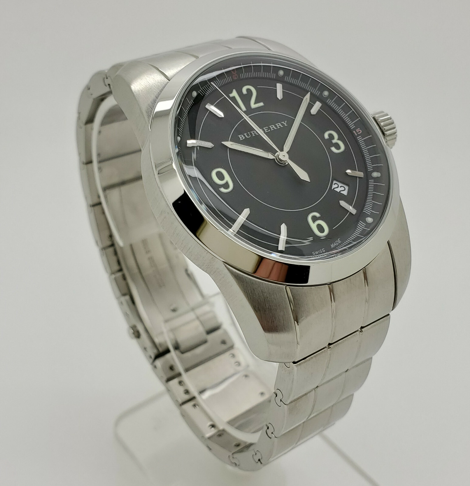 Burberry BU7300 Silver Tone Black Date Dial Mens Swiss Made Dress Watch