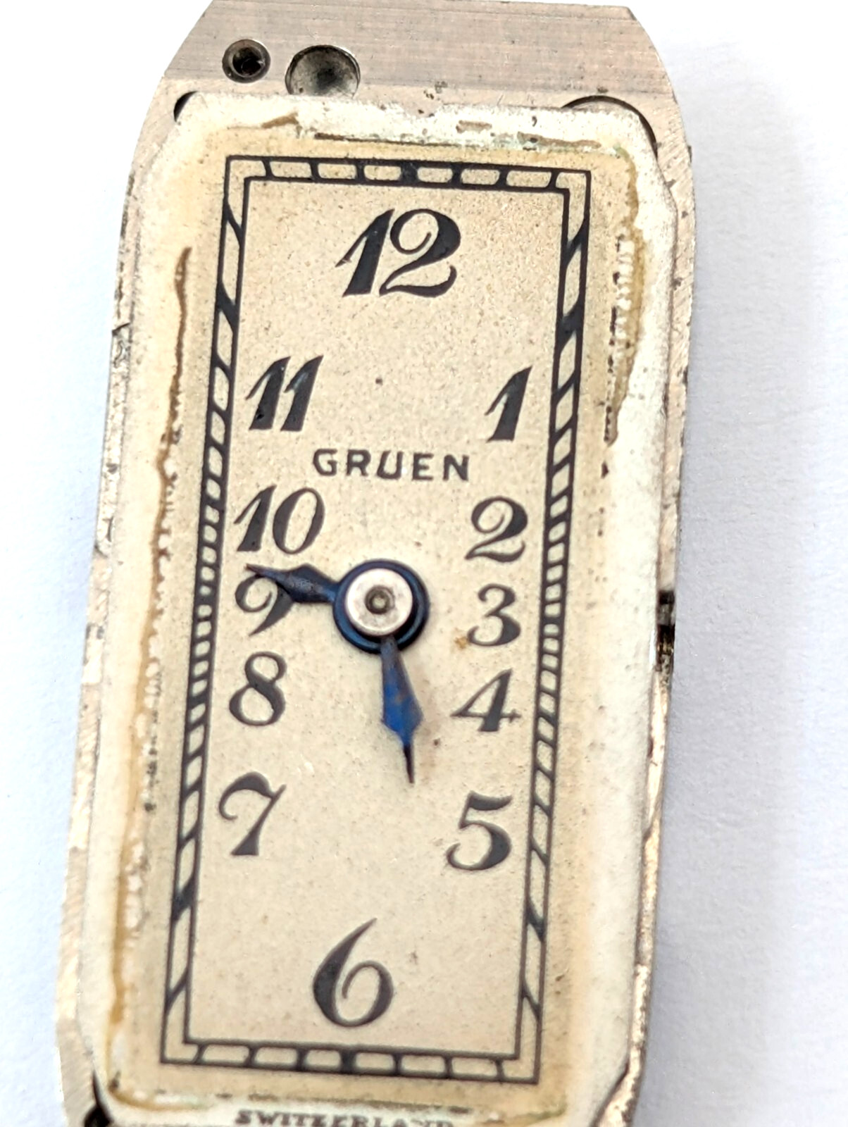 GRUEN GUILD 15j Cornoruma Art Deco Petite 11mm Swiss Watch Movement PARTS REPAIR