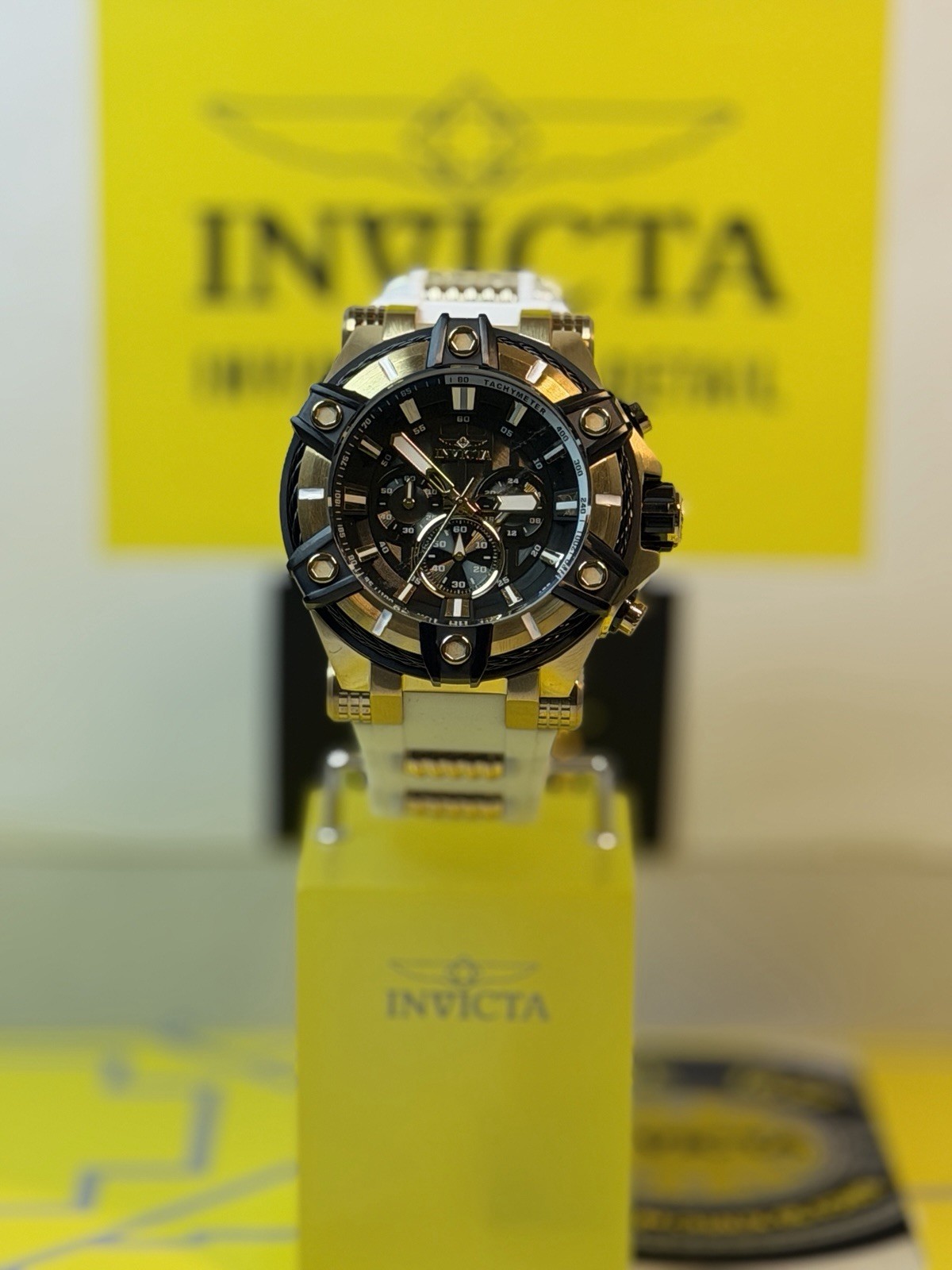Invicta Bolt Surge Men’s 52mm, White Silicone Gold Chronograph Watch! SHARP!!