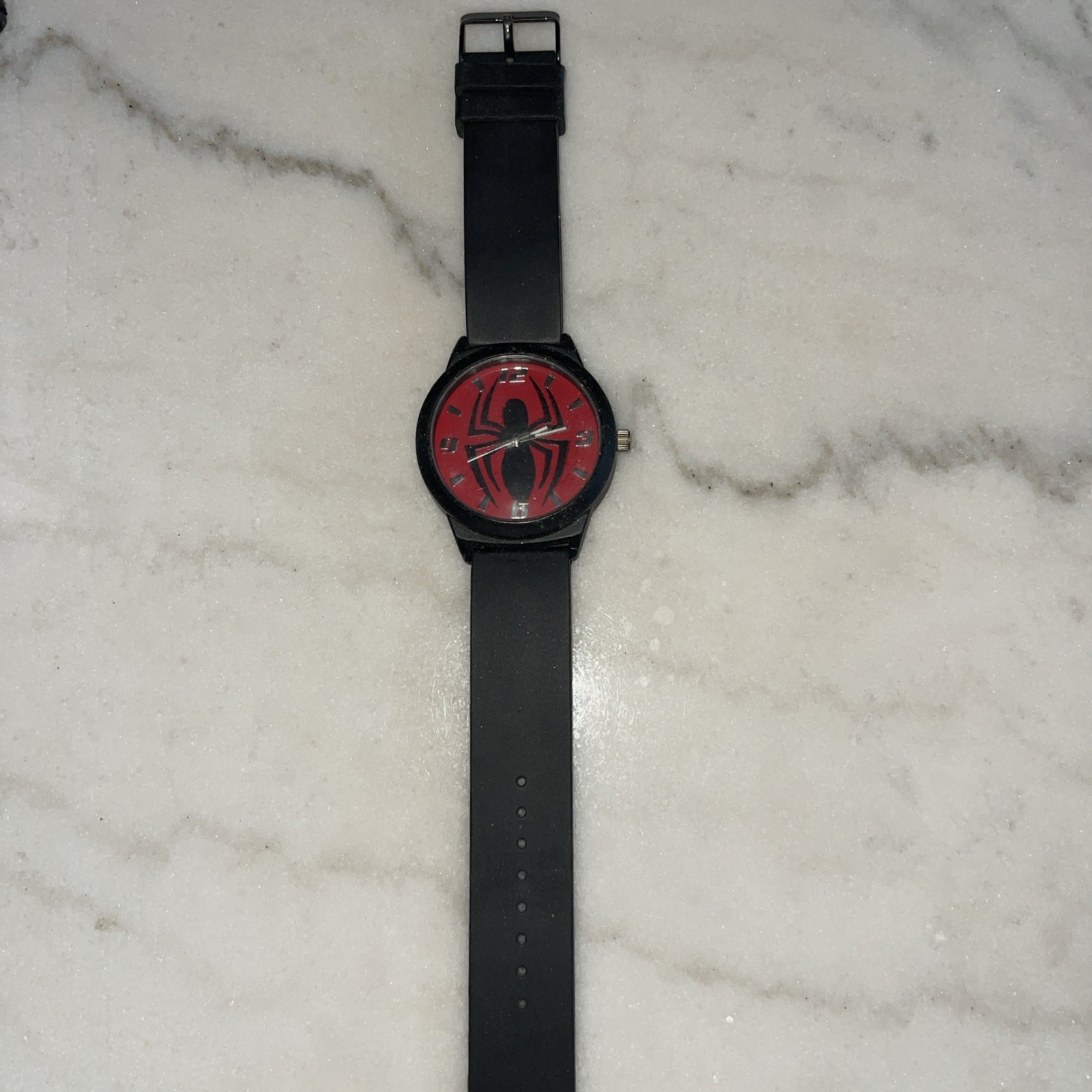MARVEL Ultimate Spider-Man Analog Watch Matte Black Rubber Silicone Accutime Red
