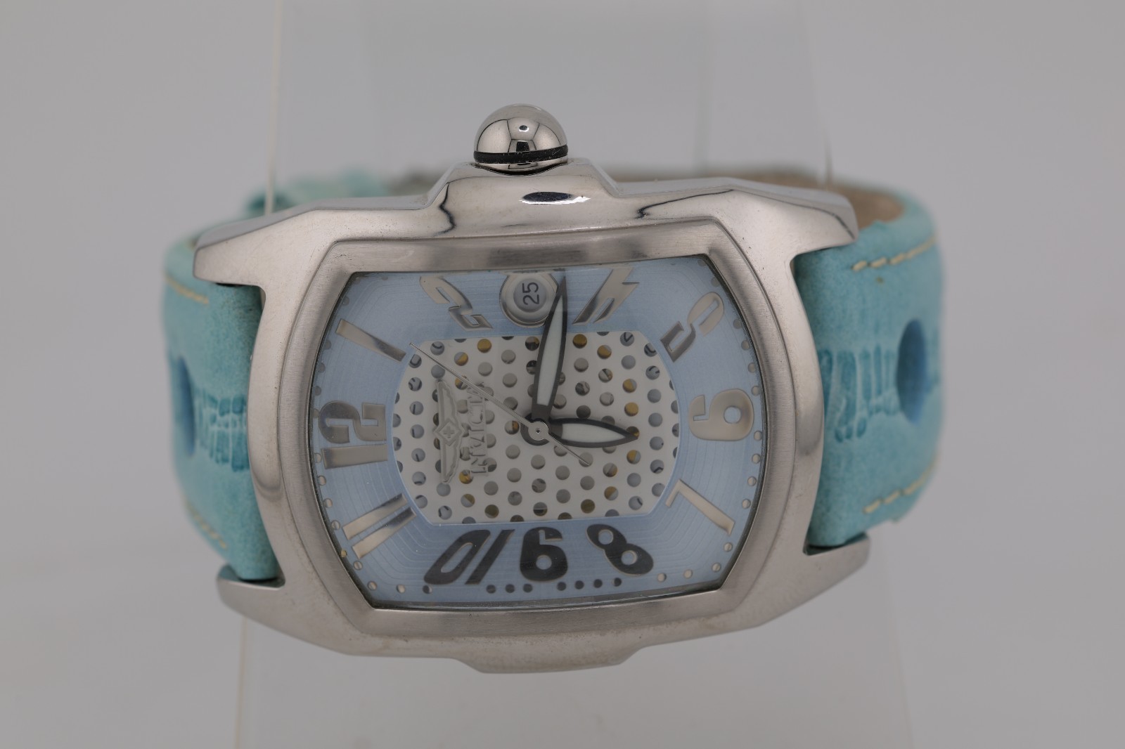 INVICTA MODEL No. 2397 TANK WATCH, 36x53mm CASE, 24mm LUG, RUNS (M8)