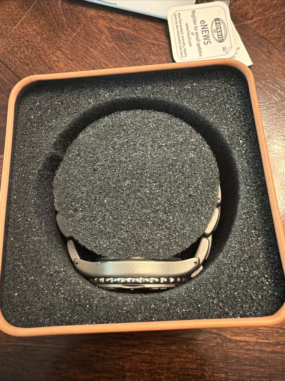Fossil blue titanium watch With Case (don’t Know If Case Belinda To Watch