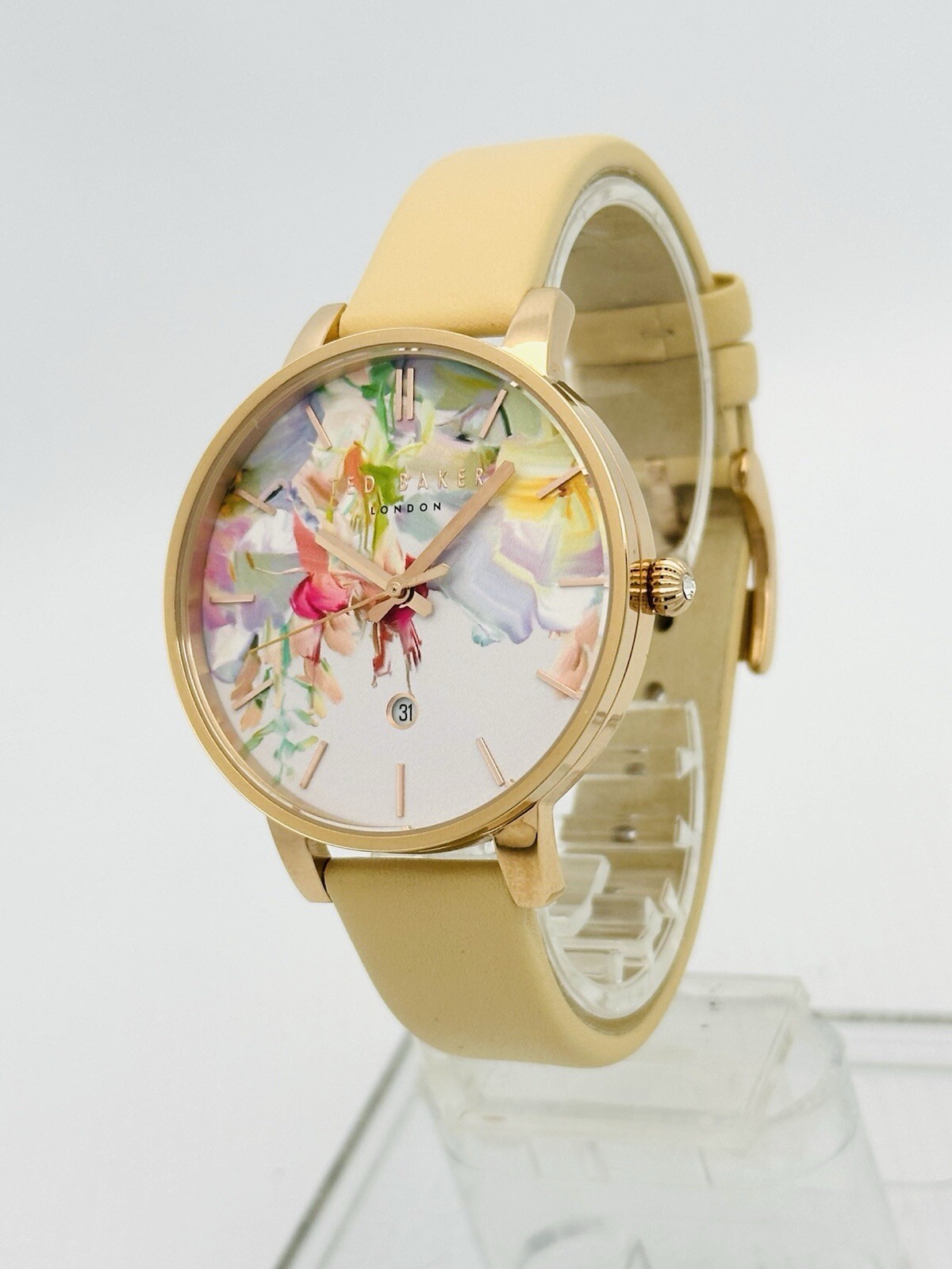 Ted Baker Women’s TE10026453 Multicolour Dial Cream LeatherStrap Rose Gold Watch